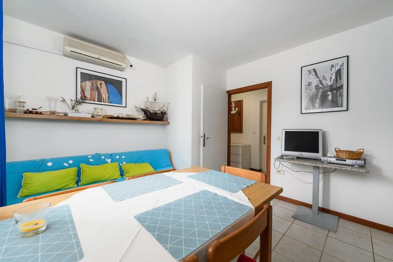 Apartments Ivana , Affordable On A Great Location Ουμάγκ