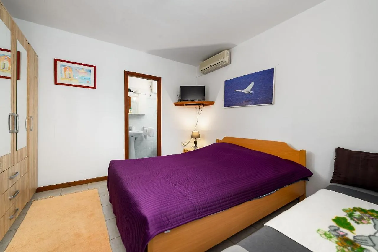 Apartments Ivana , Affordable On A Great Location Ουμάγκ 0*,